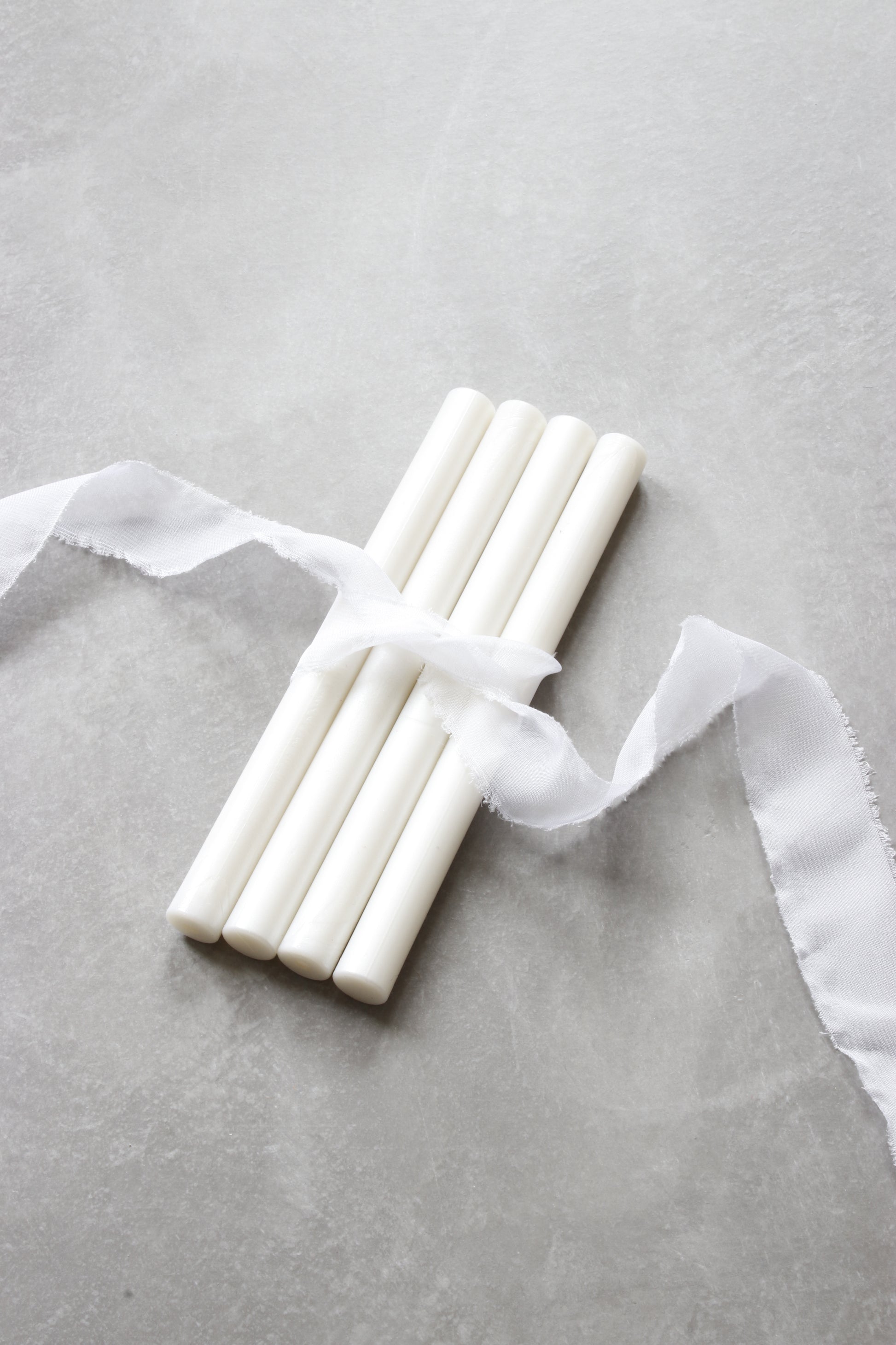 Pearl white Sealing Wax Sticks (4 Unit. Pack)